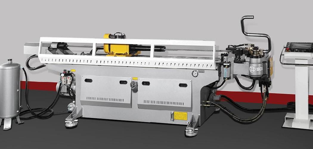 How to Adjust a Hydraulic Press
