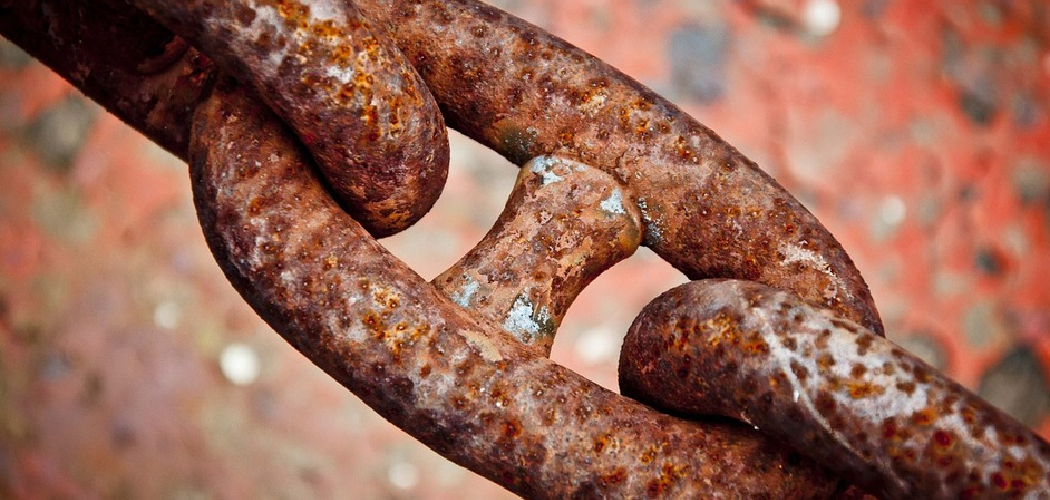 How to Loosen Rusted Bolts in Metal