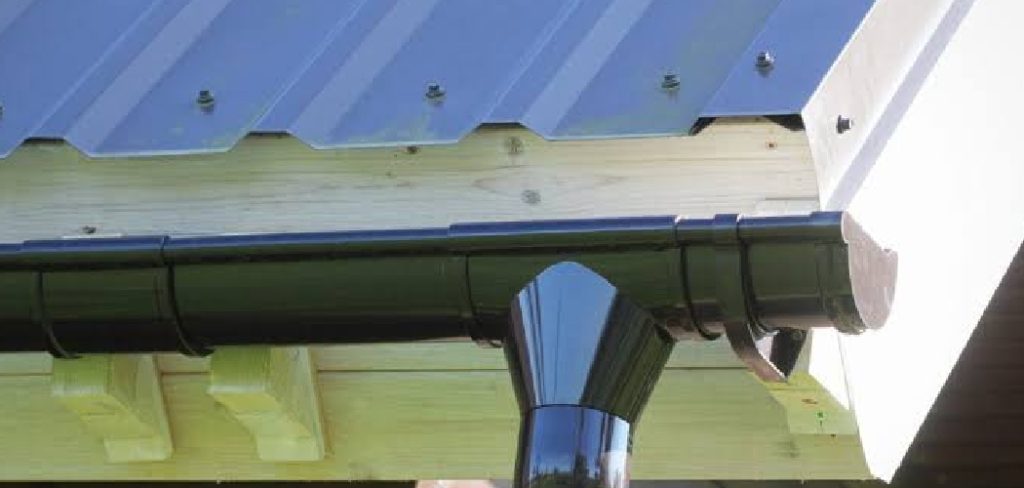 How to Soundproof Metal Roof From Rain