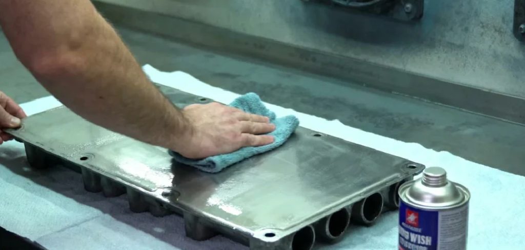 How to Strip Chrome From Metal