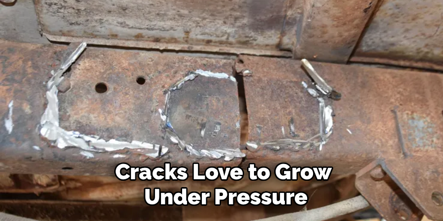 Cracks Love to Grow
Under Pressure
